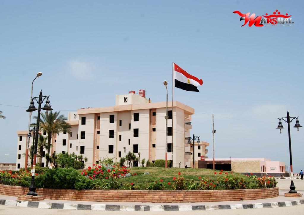 Ras El Bar Apartments Armed Forces Exteriör bild