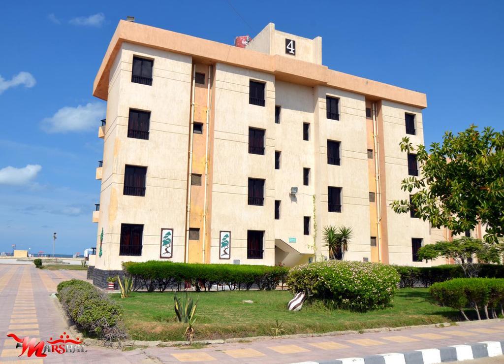 Ras El Bar Apartments Armed Forces Exteriör bild